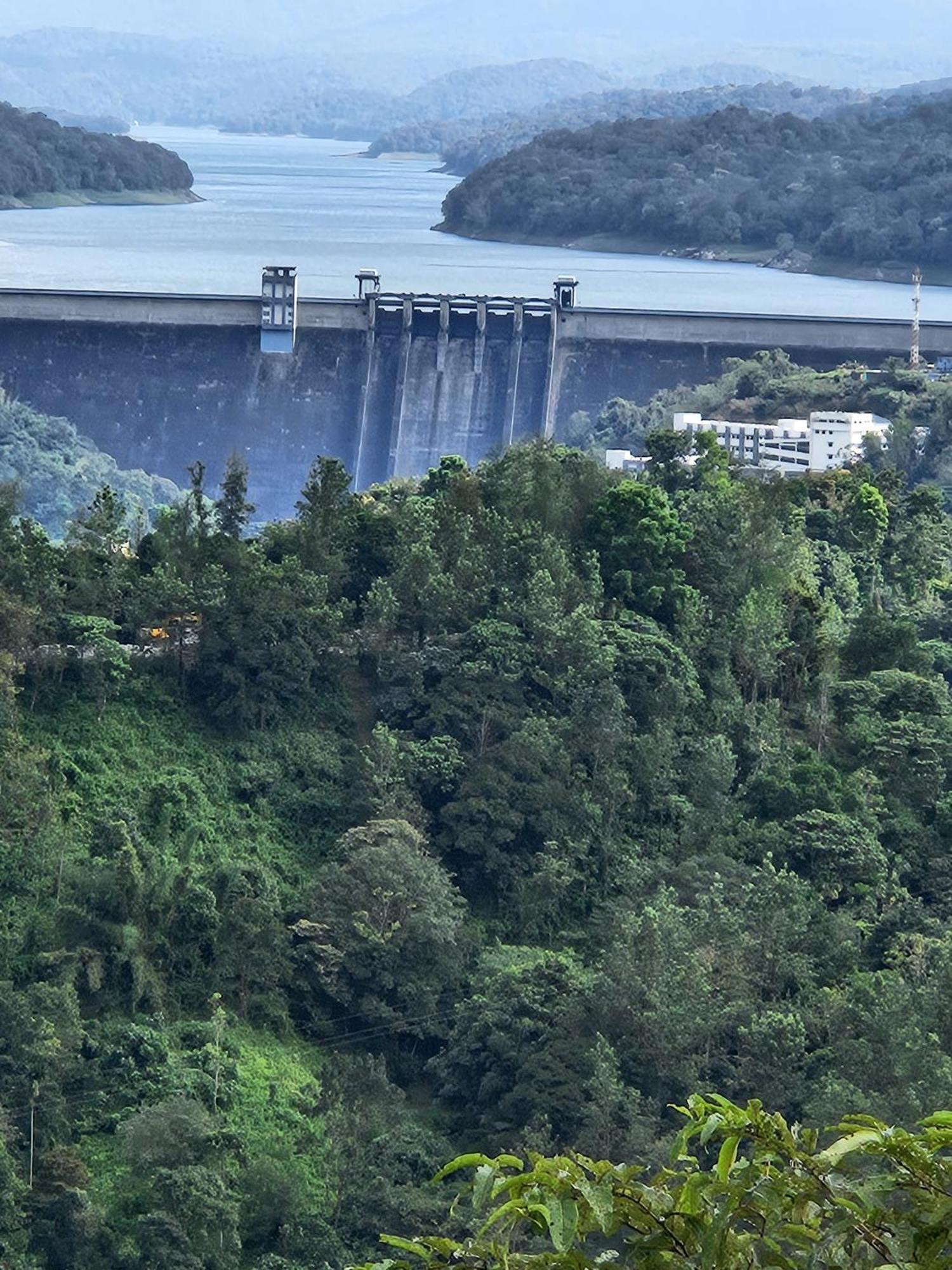 Idukki Dam View Resort Εξωτερικό φωτογραφία
